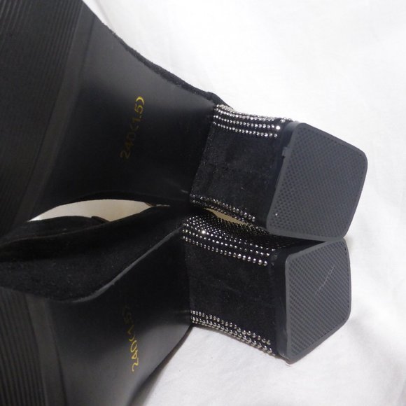 Black suede boots with rhinestones detail on the heel and on the zip pull charm - Picture 13 of 14